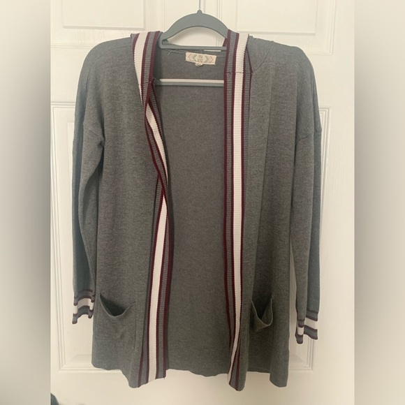 Pink Rose Sweaters - Pink Rose Hooded Cardigan - Size Medium